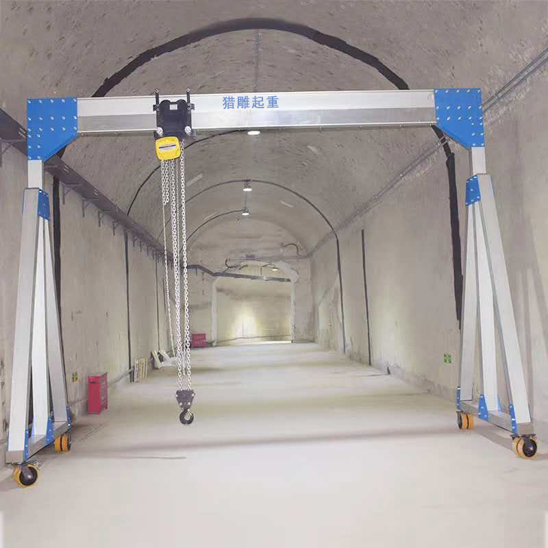 獵雕鋁合金龍門吊